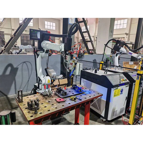 Automatic 6 Axis Robot Arm Fiber Laser Robotic Welding Machine